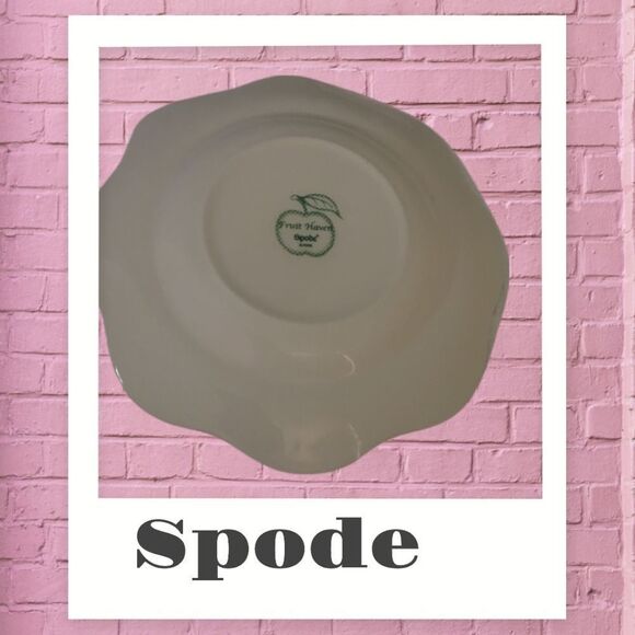 COPY - Spode Fruit Haven 6" Canape Plate with Strawberries, Bee and Butterfly - Picture 6 of 7